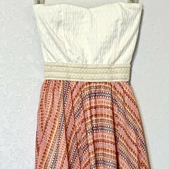 Liberty Love Small Strapless Dress - Picture 10 of 11